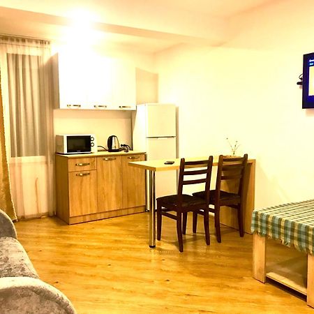 Zviad Guest House ボルジョミ エクステリア 写真