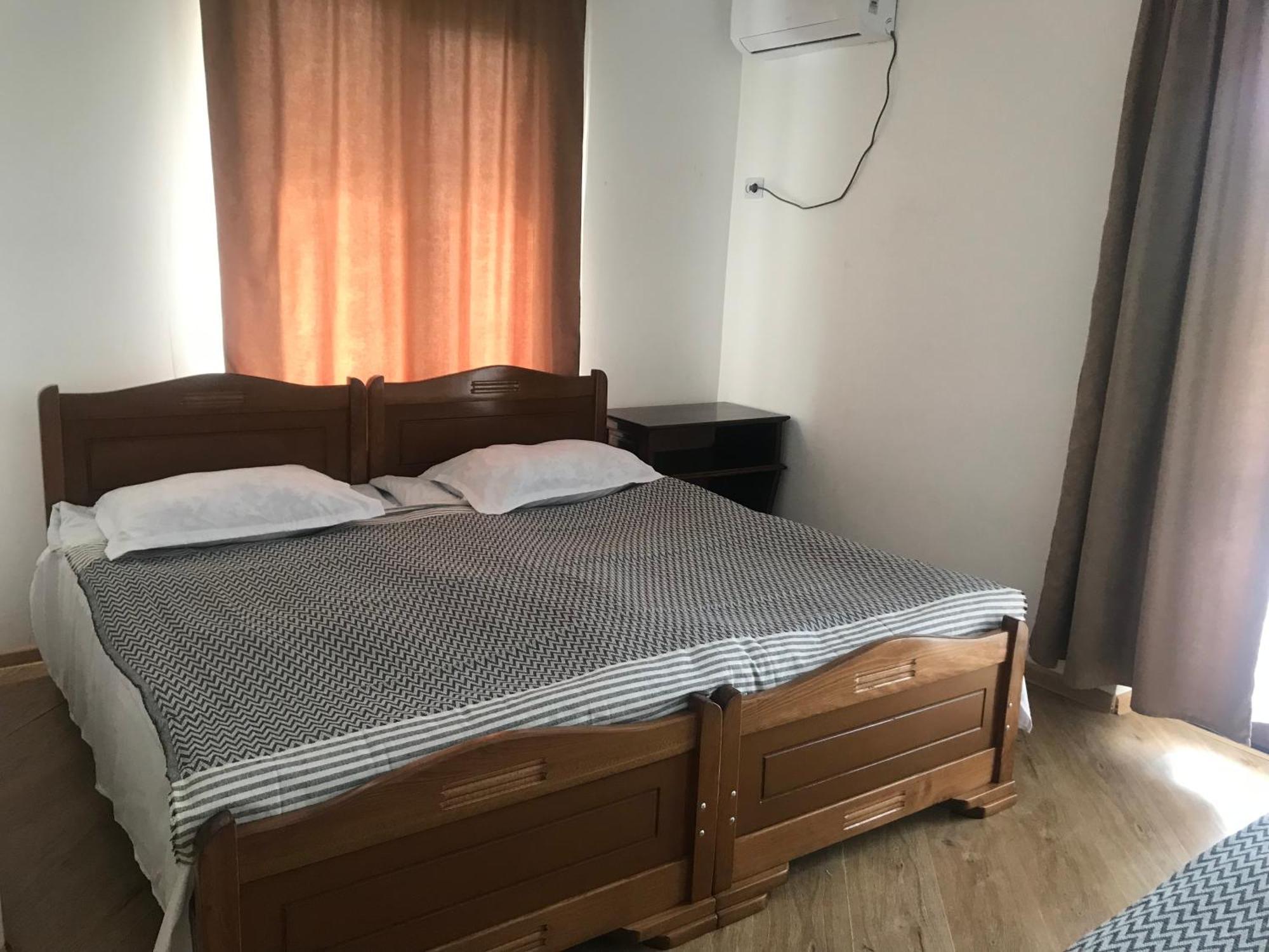 Zviad Guest House ボルジョミ エクステリア 写真